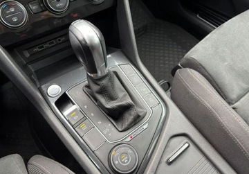 Volkswagen Tiguan II SUV 2.0 TDI 190KM 2018 Volkswagen Tiguan Volkswagen Tiguan Allspace 2.0 TDI SCR 4Motion DSG Highl, zdjęcie 9