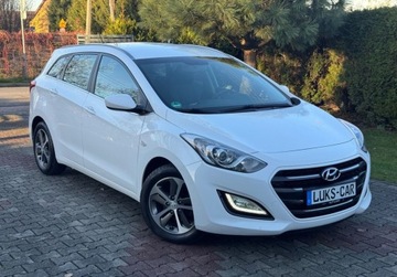 Hyundai i30 II Wagon 1.4 CVVT 100KM 2015 Hyundai i30 1,4 100KM LIFT TEMPOMAT KLIMA Chrom Bezwypadkowy SERWIS Super, zdjęcie 38