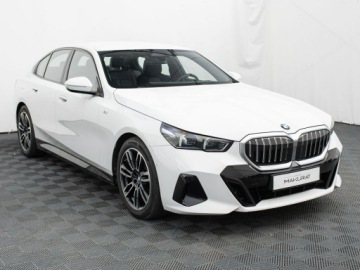 BMW Seria 5 G90-91 Touring 2.0 520d 197KM 2024 BMW 520 GD7P018#520d mHEV M Sport Ambient Podgrz.f, zdjęcie 2