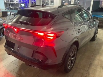 Cupra Formentor Crossover 1.5 TSI 150KM 2026 CUPRA Formentor 1.5 e-TSI DSG Suv 150KM 2026, zdjęcie 3