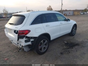 Mercedes GLC C253 2020 Mercedes-Benz GLC 300, 2020r., 4x4, 2.0L 2.0 Benzyna 255KM, zdjęcie 2