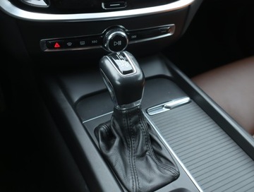 Volvo V60 II  Kombi 2.0 T5 250KM 2019 Volvo V60 T5 2.0, Automat, Skóra, Navi, Klima, zdjęcie 11