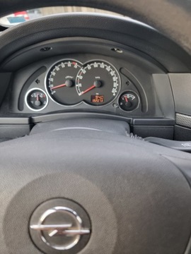 Opel Meriva I 1.6 TWINPORT ECOTEC 105KM 2009 Opel Meriva 1.6, zdjęcie 14