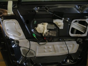 LANCIA PHEDRA FIAT ULISEE DVEŘE PRAVÉ PŘEDNÍ