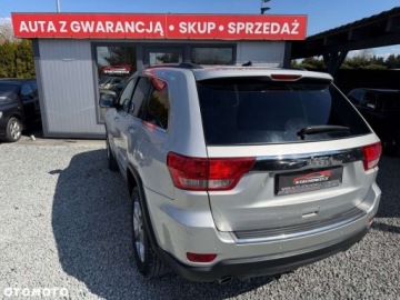 Jeep Grand Cherokee IV Terenowy 3.0 V6 CRD 241KM 2012 Jeep Grand Cherokee Jeep Grand Cherokee 3.0I CRD Overland 3.0 Diesel 241KM, zdjęcie 2