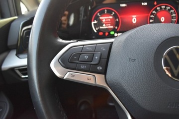 Volkswagen Golf VIII 2022 Volkswagen Golf SalonPL 2.0TDI 115KM DSG ACC Czujniki Ambiente Kessy LaneA, zdjęcie 13