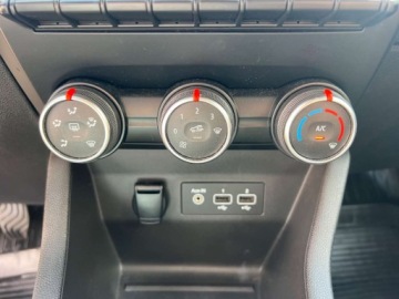 Renault Clio IV Hatchback 5d Facelifting 1.5 Energy dCi 90KM 2019 Renault Clio LEDY KLIMATYZACJA ASYSTENT PASA TEMPOMAT EL.SZYBY NISKI PRZEB, zdjęcie 9