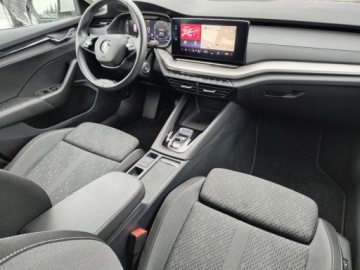 Skoda Octavia IV Liftback 2.0 TDI 150KM 2022 Skoda Octavia serwis ASO 2.0TDI 150KM bezwypadkowy pakiety virtual asysten, zdjęcie 13