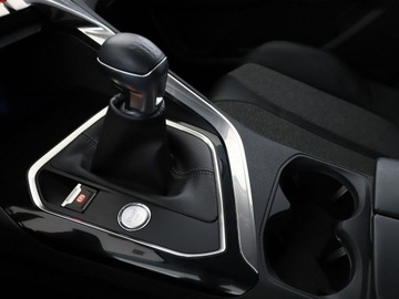 Peugeot 3008 II Crossover 1.2 PureTech 130KM 2016 Peugeot 3008 Navi Kamera cofania Klimatyzacja, zdjęcie 30