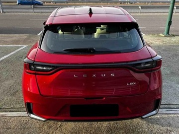 Lexus LBX 1.5 Hybrid 136KM 2025 Od ręki - Elegant 1.5 Hybrid 136KM | Podgrzewane fotele!, zdjęcie 3