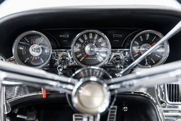 Ford Thunderbird III 1962 Ford Thunderbird 6.4 V8. Stan kolekcjonerski. 1963, zdjęcie 34