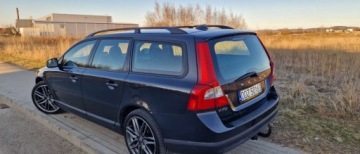 Volvo V70 III Kombi 2.0 TD 136KM 2009 Volvo V70 2.0D 136KM Skora NaviPL Tempomat Hak 2.0 Diesel 136KM, zdjęcie 1
