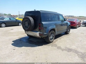 Land Rover Defender IV (L663) 2022 Land Rover Defender 110se, 2022r., 4x4, 3.0L 3.0 Benzyna 395KM, zdjęcie 2