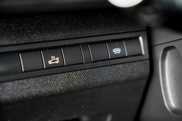 Peugeot 5008 II Crossover Facelifting 2.0 BlueHDi 177KM 2020 Peugeot 5008 GT kamera Skora adc Nawi PANORAMA bli, zdjęcie 16