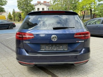 Volkswagen Passat B8 Variant 1.6 TDI 120KM 2015 Volkswagen Passat Highline Virtual Kamera ACC Navi, zdjęcie 6