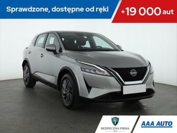 Nissan Qashqai III Crossover 1.3 DIG-T MHEV 158KM 2022 Nissan Qashqai 1.3 DIG-T MHEV, Salon Polska
