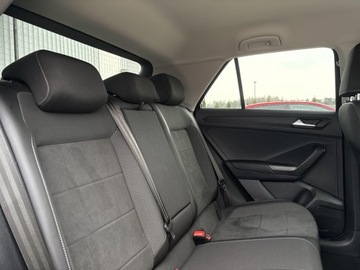 Volkswagen T-Roc I SUV Facelifting 1.5 TSI ACT 150KM 2022 Volkswagen T-Roc 1.5TSI 150KM Style (Bezwypadkowa,, zdjęcie 28