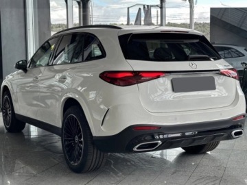 Mercedes GLC C254/X254 SUV 2.0 200d 163KM 2026 MERCEDES-BENZ GLC 200 d 4-Matic AMG Line 2.0 (163KM) 2026, zdjęcie 1