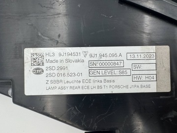 PORSCHE TAYCAN 9J1 SVĚTLO LEVÝ ZADNÍ 9J1945095A