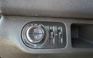 Opel Meriva II Mikrovan 1.4 Turbo ECOTEC 120KM 2011 Opel Meriva 1.4T 120KM, Klima, Tempomat, Zarejestrowana w Polsce, VAT-Marza, zdjęcie 20