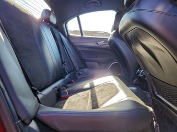 Alfa Romeo Giulia II 2017 Alfa Romeo Giulia Quadrifoglio 2017 2.9 Benzyna 505KM, zdjęcie 10