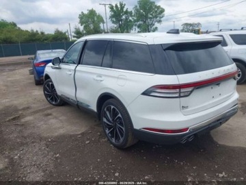 Lincoln Aviator 2025 Lincoln Aviator Reserve 2025 3.0l 3.0 Benzyna 400KM, zdjęcie 3
