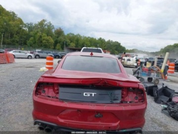 Ford Mustang VI Mach 1 5.0 Ti-VCT 460KM 2021 Ford Mustang GT Premium Fastback 2021 5.0l 5.0 Benzyna 460KM, zdjęcie 4