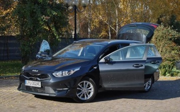 Kia Ceed III Kombi Facelifting 1.5 T-GDI 160KM 2023 Kia Ceed GWARANCJA, 2023r, 1.5 Benzyna 160KM, Automat, Niski przebieg, zdjęcie 21