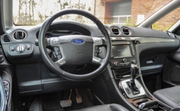 Ford S-Max I Van Facelifting 2.0 Duratorq TDCi DPF 140KM 2011 Ford S-Max 2,0TDCI Automat Lift Skory 2.0 Diesel 140KM, zdjęcie 8