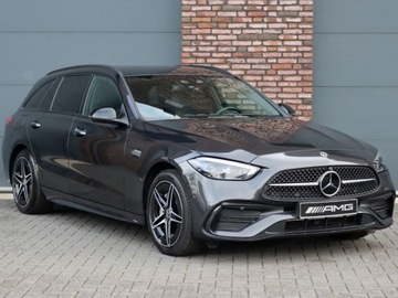 Mercedes Klasa C W206 2024 200 4-Matic AMG Estate Combi 2.0 (204KM) 2024, zdjęcie 2