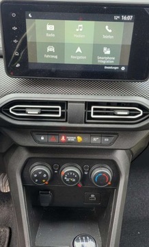 Dacia Sandero III Hatchback 5d 1.0 TCe 90KM 2022 Dacia Sandero Dacia Sandero TCe 90 Comfort Benzyna 91KM, zdjęcie 29