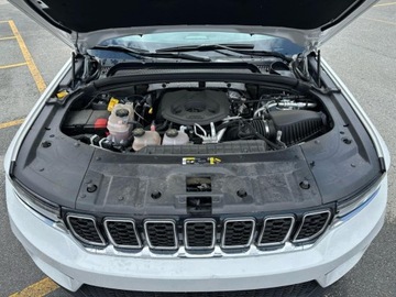 Jeep Grand Cherokee V 2024 Jeep Grand Cherokee Limited 4XE 2024 2.0l 2.0 Hybryda 375KM, zdjęcie 4