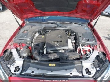 Mercedes Klasa E W213 2019 Mercedes-Benz Klasa E 2019 Mercedes-Benz E-Class E 300 RWD Sedan 2.0 241KM, zdjęcie 9