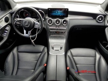 Mercedes GLC C253 2021 Mercedes-Benz GLC 2021 r., 2,0L GLC 300 2.0 Benzyna 255KM, zdjęcie 8