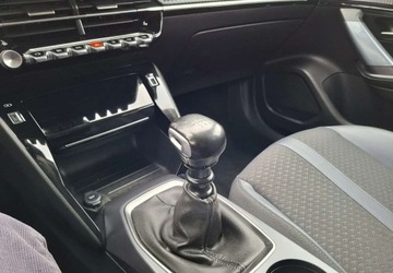 Peugeot 2008 II 2020 Peugeot 2008 Peugeot 2008 1.5 Diesel 102KM, zdjęcie 15