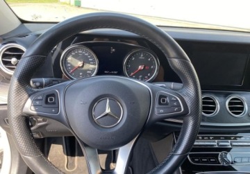 Mercedes Klasa E W213 Kombi 2.0 220d 194KM 2017 Mercedes-Benz Klasa E Avantgarde I 195 KM I Vat23 I Lexus Leszno Toyota M, zdjęcie 18