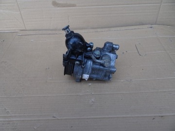 BMW 7 E65 3.6 V8 ČERPADLO SERVA 6760070