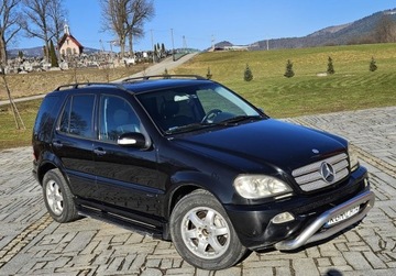 Mercedes Klasa M W163 Terenowy 4.0 V8 (400 CDI) 250KM 2003