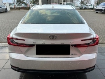 Toyota Camry IX 2025 Od ręki - Prestige 2.5 Hybrid Dynamic Force 231KM | Podgrzewane fotele!, zdjęcie 5