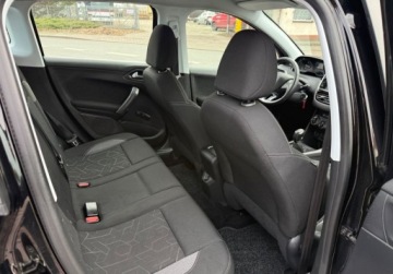 Peugeot 2008 I SUV Facelifting 1.5 BlueHDI 102KM 2019 Peugeot 2008 1.5Hdi Navi Ledy Extra stan 1.5 Diesel 102KM, zdjęcie 11