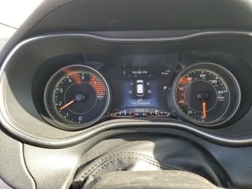 Jeep Cherokee V 2021 Jeep Cherokee Latitude Lux 2021 2.0l 2.0 Benzyna 270KM, zdjęcie 9