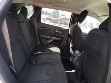 Jeep Grand Cherokee IV 2019 Jeep Grand Cherokee JEEP CHEROKEE LATITUDE, 2019r., 4x4, 2.4L, zdjęcie 6
