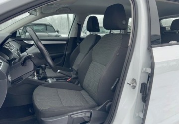 Skoda Octavia III Scout 1.6 TDI 110KM 2016 Skoda Octavia 1.6 TDI 110 KM 6 bieg.manual 4x4 Ambition 1.6 Diesel, zdjęcie 23