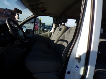 Renault Trafic II Furgon 2.0 dCi 115KM 2012 RENAULT TRAFIC LONG 9-OSOBOWY KLIMA GWARANCJA, zdjęcie 9