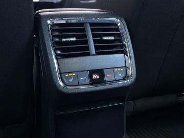 Skoda Octavia IV Liftback 2.0 TSI 190KM 2022 Skoda Octavia 2.0TSI 190KM Style DSG l LED Matrix,, zdjęcie 33