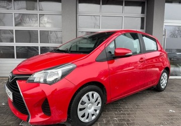 Toyota Yaris III Hatchback 5d Facelifting 1.0 VVT-i 69KM 2016 Toyota Yaris Salon Polska, Serwis ASO, Czujniki park. 1 rej IV 2017r. 69KM, zdjęcie 18