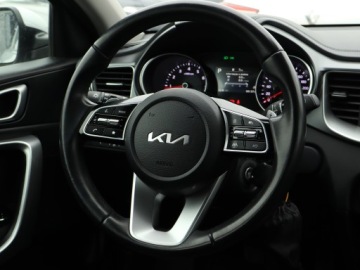 Kia Ceed III Kombi Facelifting 1.5 T-GDI 160KM 2023 Kia Ceed 1.5 T-GDI, Salon Polska, 1. Właściciel, zdjęcie 19