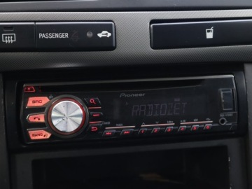 Toyota Avensis II Kombi 2.2 D-4D 177KM 2007 Toyota Avensis 2.2 D-CAT, 174 KM, HAK, Klima, zdjęcie 11