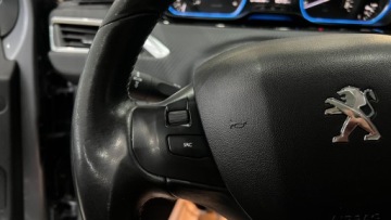 Peugeot 3008 I Crossover 1.6 HDi FAP 115KM 2013 Peugeot 3008 Panorama dach Nawigacja 1.6 Diesel 115KM, zdjęcie 34