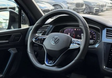Volkswagen Tiguan II SUV R 2.0 TSI 320KM 2022 Volkswagen Tiguan Pierwszy wlasciciel Hak Gwarancja Bezwypadkowy FVAT, zdjęcie 15